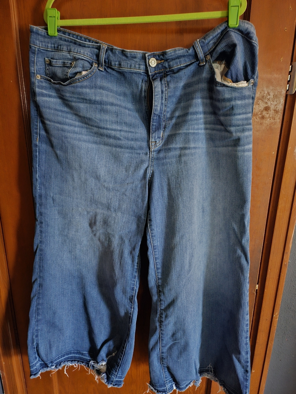 Torrid #FeelTheFit High Rise Wide Leg Ankle Crop Jeans Sz 22